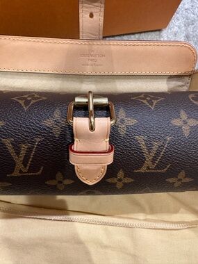 Authentic Louis Vuitton 3 Watch Case- Monogram Canvas Brown